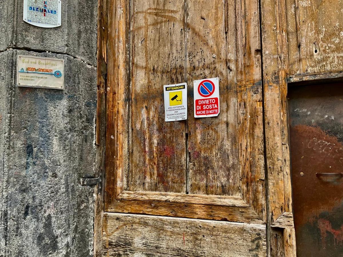 'A Room De' Scugnizzi Νάπολη Εξωτερικό φωτογραφία