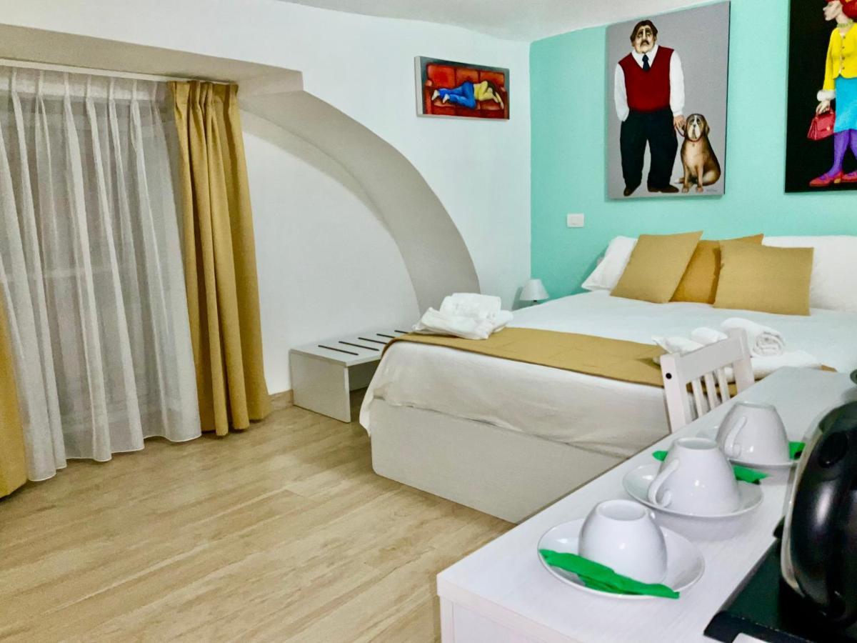 'A Room De' Scugnizzi Νάπολη Εξωτερικό φωτογραφία