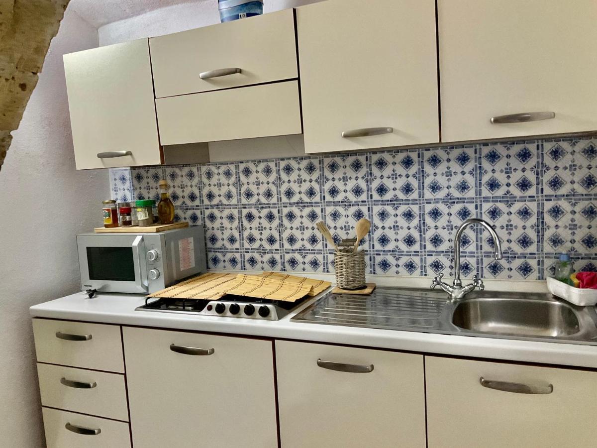 'A Room De' Scugnizzi Νάπολη Εξωτερικό φωτογραφία