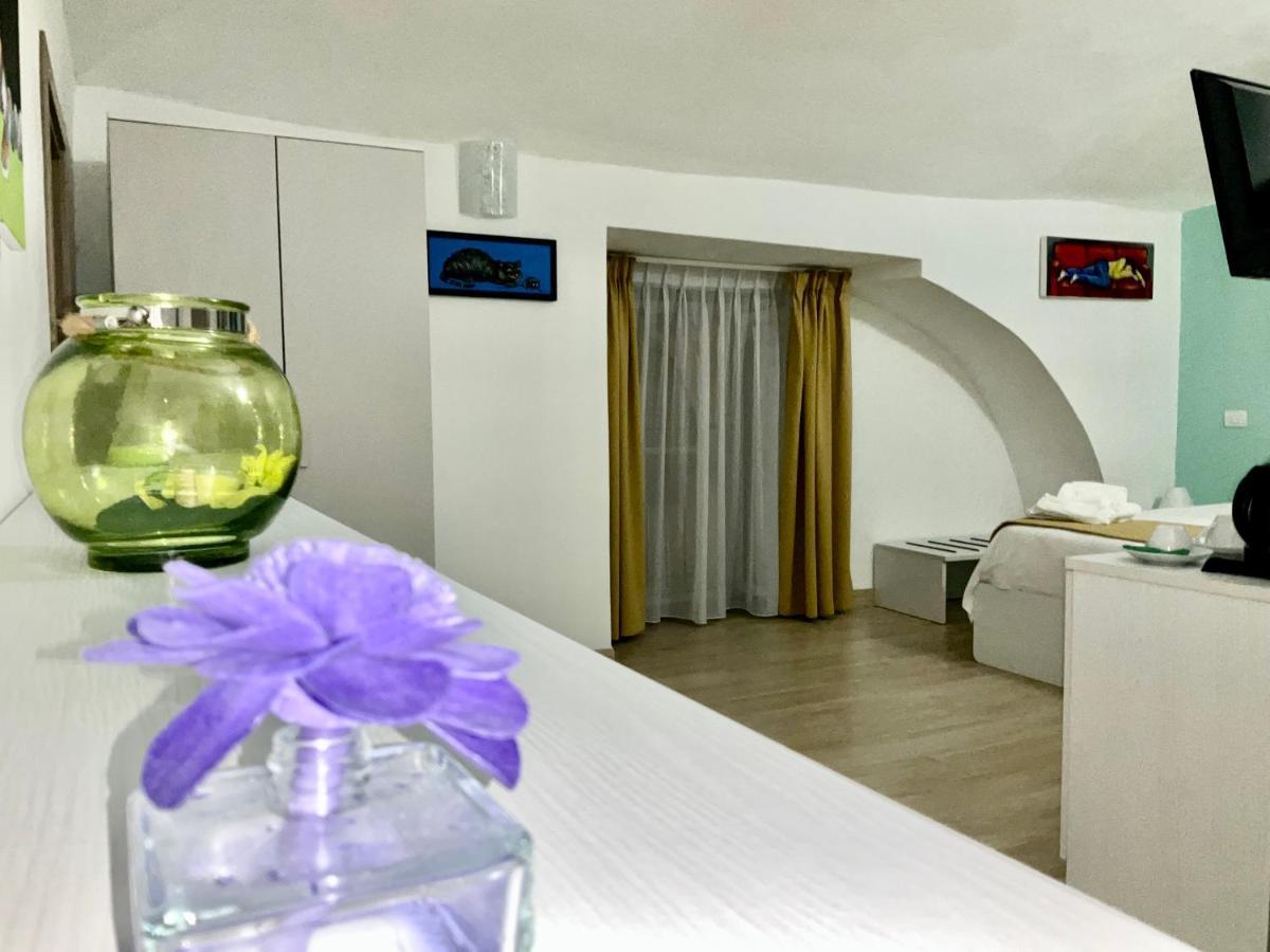 'A Room De' Scugnizzi Νάπολη Εξωτερικό φωτογραφία