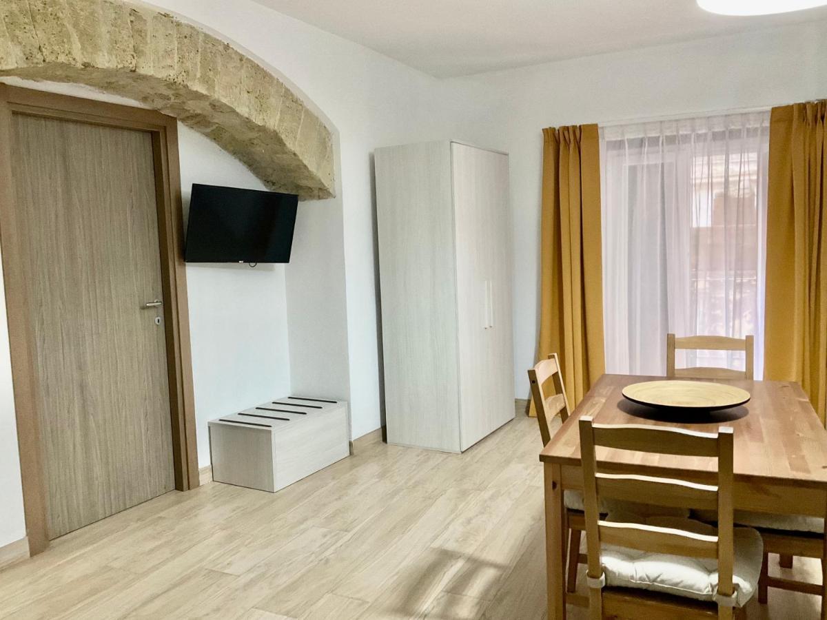 'A Room De' Scugnizzi Νάπολη Εξωτερικό φωτογραφία