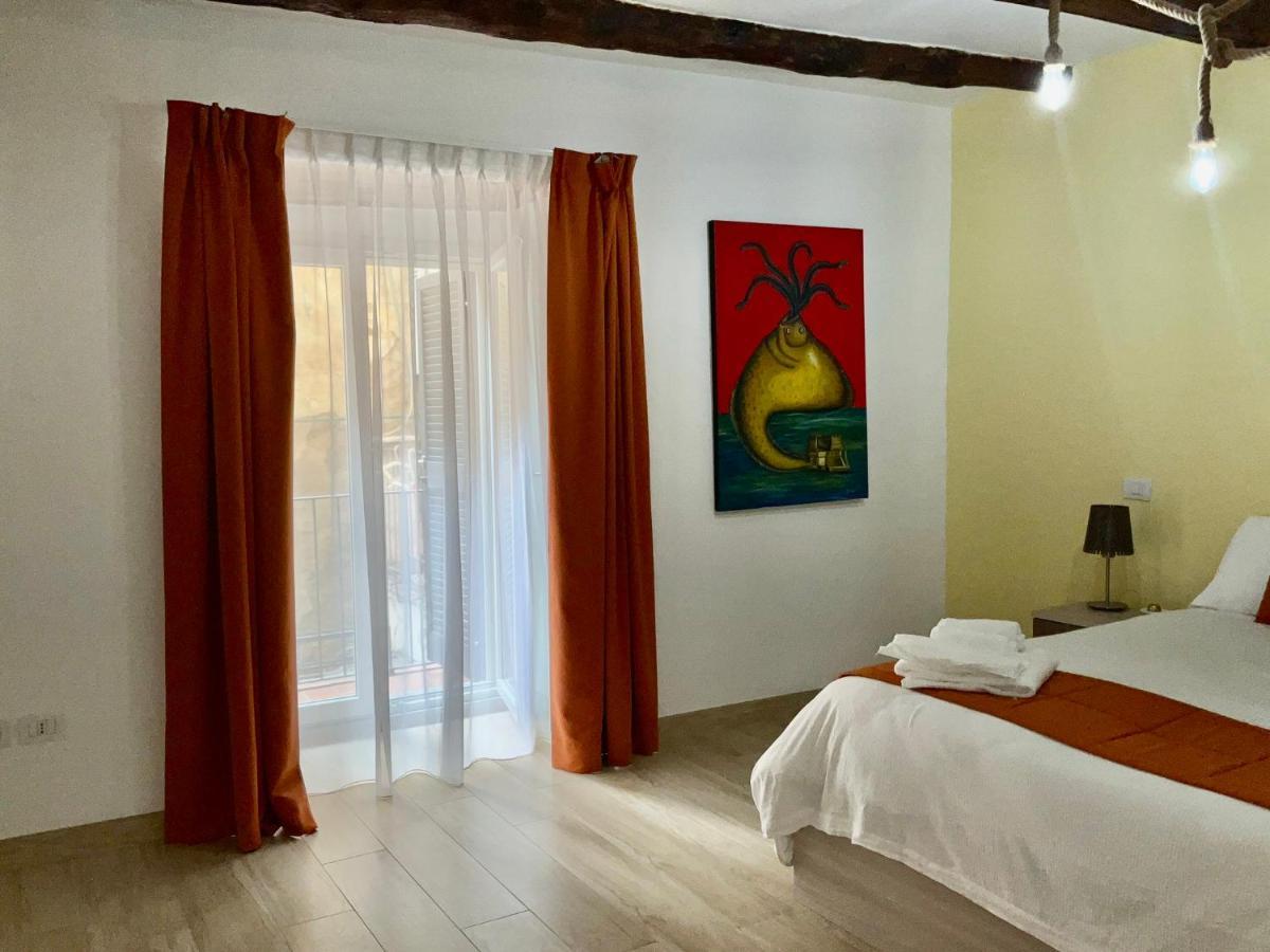 'A Room De' Scugnizzi Νάπολη Εξωτερικό φωτογραφία
