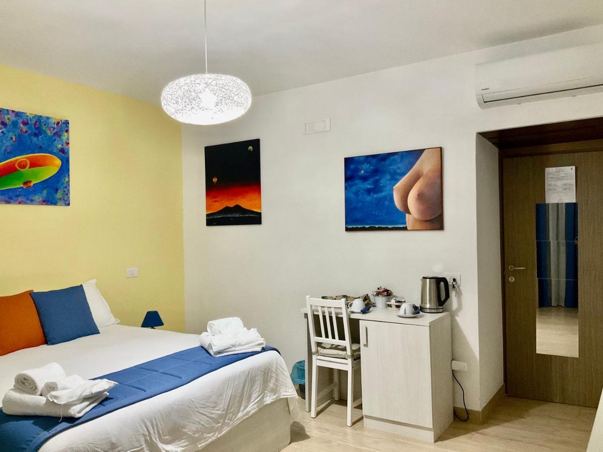 'A Room De' Scugnizzi Νάπολη Εξωτερικό φωτογραφία