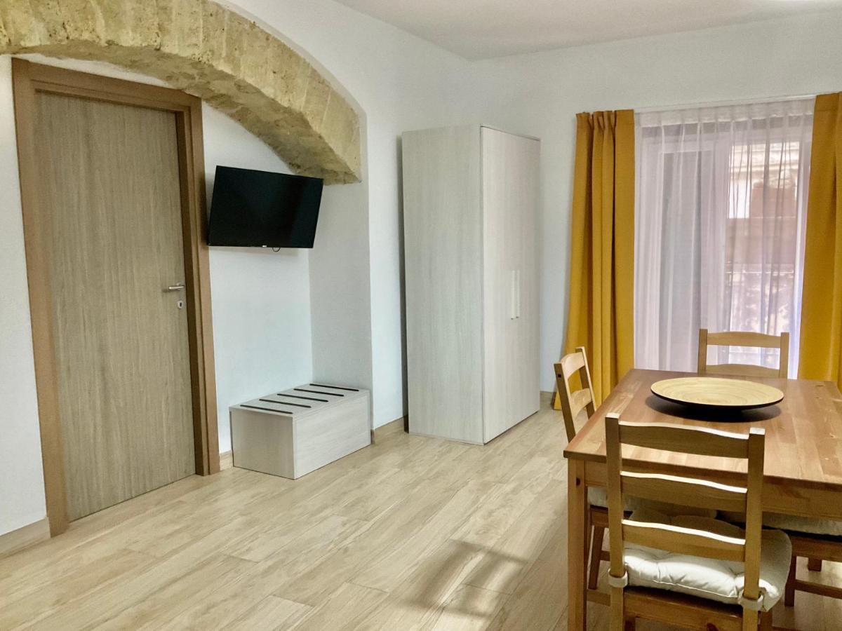 'A Room De' Scugnizzi Νάπολη Εξωτερικό φωτογραφία